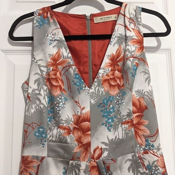 Etro Tropical Print Floral Dress Pleated - Picture 2 of 9